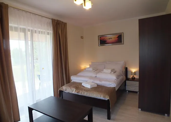 Hotel apartamentowy Laura - Nad Morzem Rowy (Pomerania)